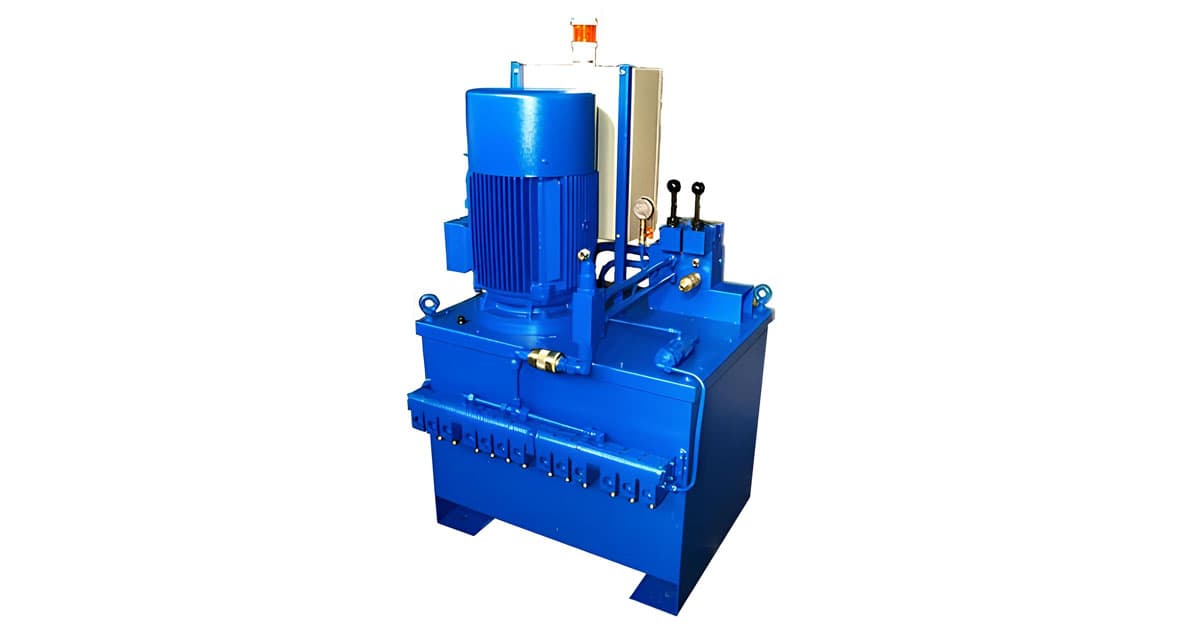Minicentralina oleodinamica compatta con motore elettrico e serbatoio in plastica per automazione industriale e sollevamento.